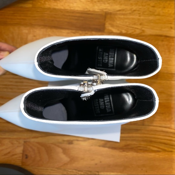 Brand new w/box Helena and Kristie White booties - Picture 8 of 14